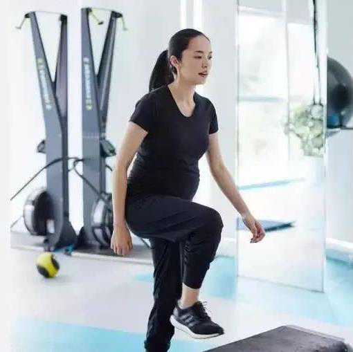 老公染色体平衡异位两次胎停深圳三代试管婴儿一次成功怀上男孩